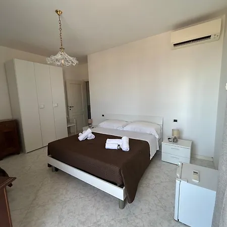 Hotel Gianna Roseto Degli Abruzzi Exterior photo